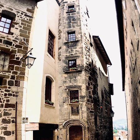 Appartement Ciel De Fugeres Le Puy-en-Velay Εξωτερικό φωτογραφία