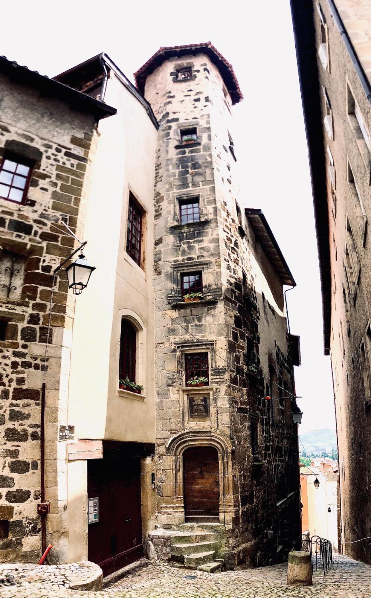 Appartement Ciel De Fugeres Le Puy-en-Velay Εξωτερικό φωτογραφία
